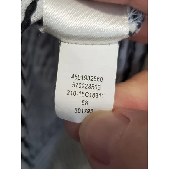 Chico's Wavy Lines Woven Roll-Tab Sleeve Popover Tunic Size 2 Large - Picture 7 of 7